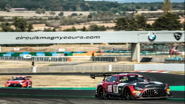 Benjamín Hites vivió un domingo de poca fortuna en Magny-Cours