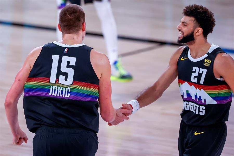 Denver Nuggets batió a Los Angeles Clippers en intenso encuentro y alargó la confrontación