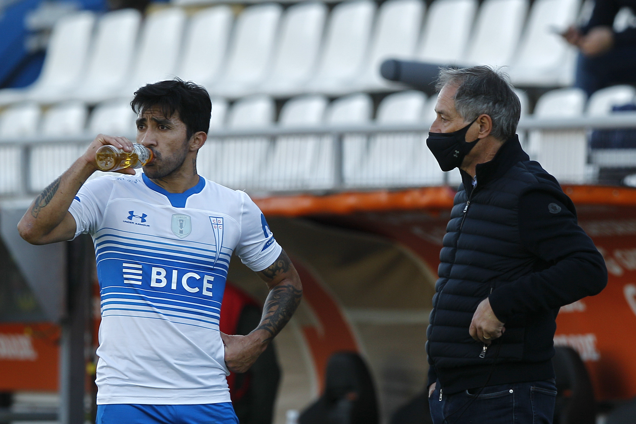 Ariel Holan repetirá fórmula ganadora en choque de Universidad Católica ante Gremio