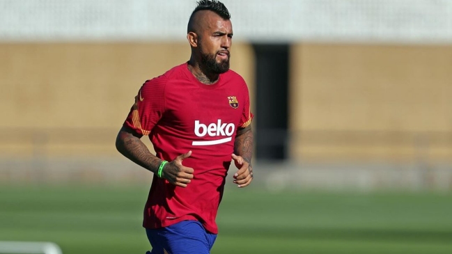 Secretario técnico de Barcelona: Es cierto que se está avanzando en la salida de Arturo Vidal