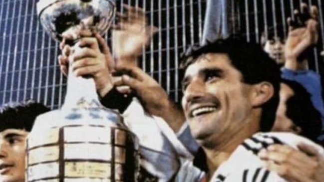 Rubén Espinoza: Colo Colo sumó tres puntos importantes en un momento complejo