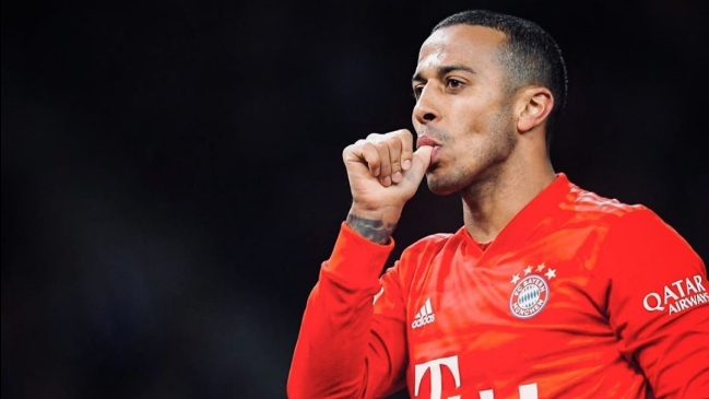 Liverpool abrochó la incorporación de Thiago Alcántara