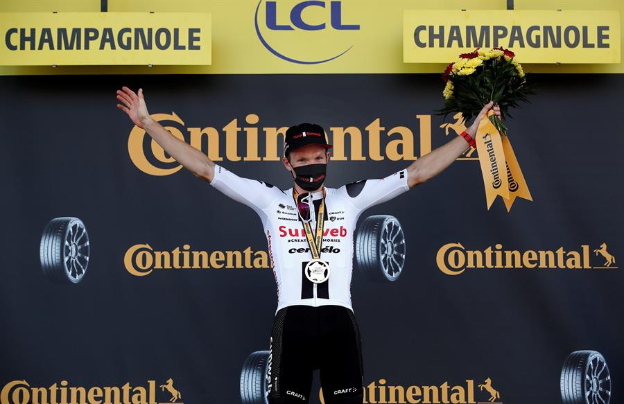 Soren Kragh Andersen ganó la etapa 19 y Primoz Roglic sigue líder en el Tour de Francia