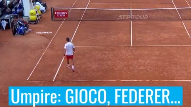 ¿Juego para Federer? La llamativa confusión del juez de silla del duelo entre Djokovic y Koepfer