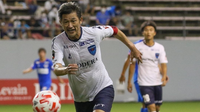 Kazuyoshi Miura rompió el récord de veteranía en la liga japonesa y jugó con más de 53 años