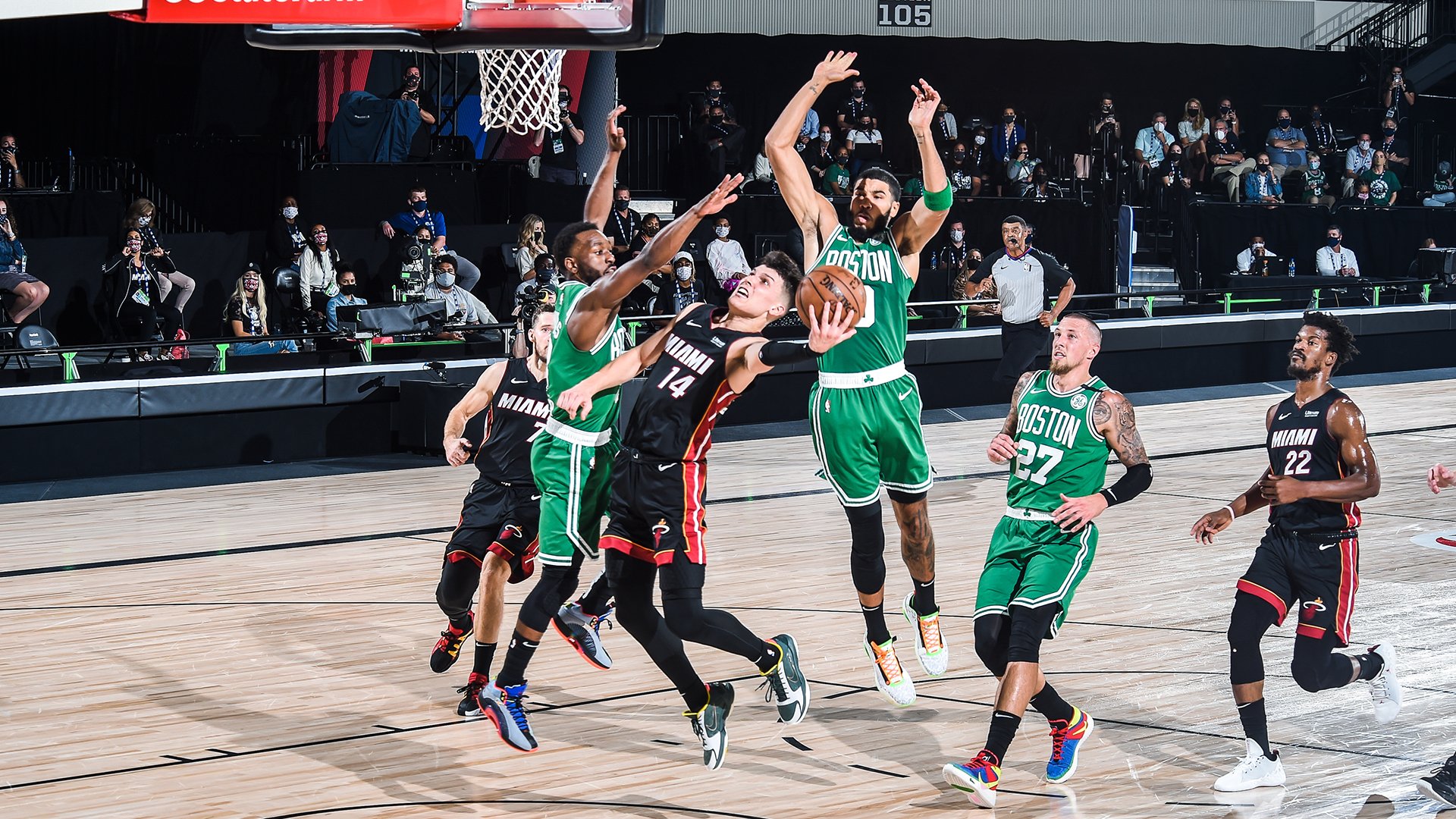 Miami Heat batió a Boston Celtics y quedó a un triunfo de la gran final de la NBA