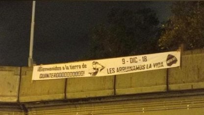 Boca Juniors también fue recibido con pancartas ofensivas en Medellín