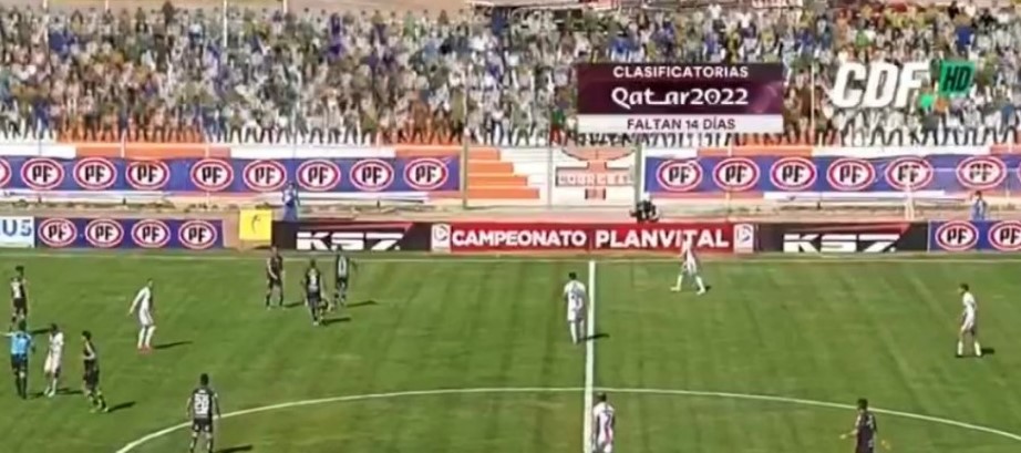 Las bromas por el “estadio lleno” en el partido entre Cobresal y Palestino en El Salvador