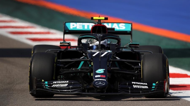 Valtteri Bottas fue el más rápido en una accidentada primera práctica en Sochi