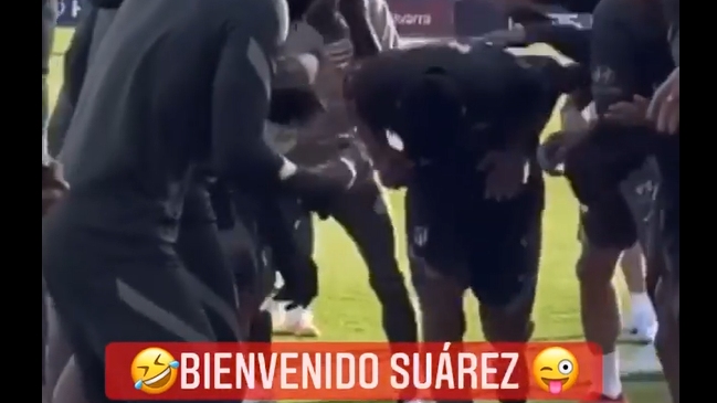 Con la popular “camotera”: Así fue la bienvenida de Luis Suárez a Atlético de Madrid
