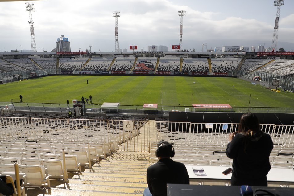 Partido suspendido: Así fue la tensa espera en la previa del Colo Colo-Antofagasta