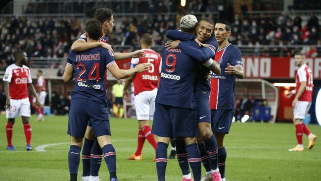 Mauro Icardi decidió con un doblete la victoria de París Saint-Germain sobre Reims