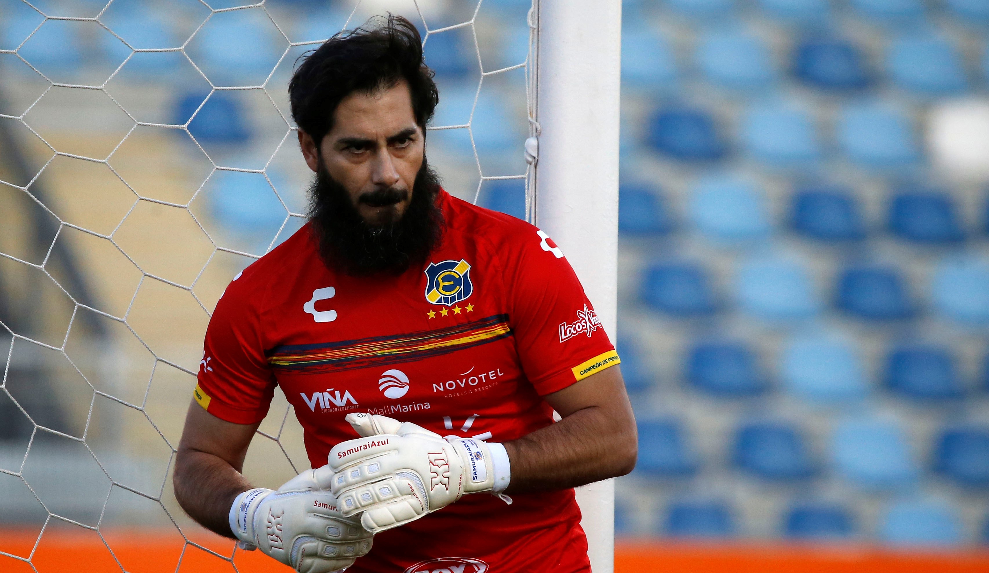 Johnny Herrera y suspensión del partido de Colo Colo: “No hay que aprovecharse de vacíos legales”