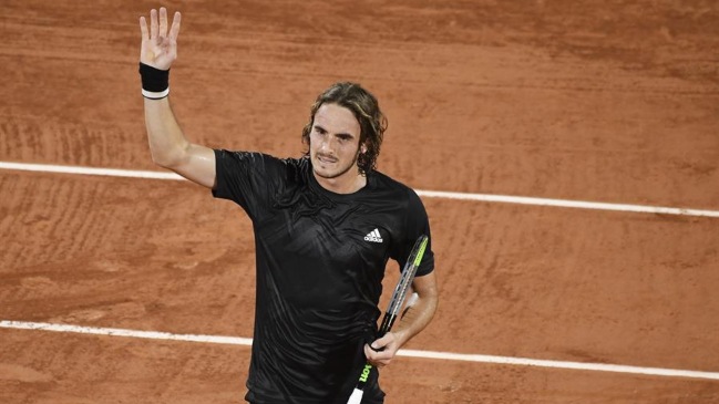 Tsitsipas tuvo una soberbia reacción y logró gran remontada contra Munar en Roland Garros