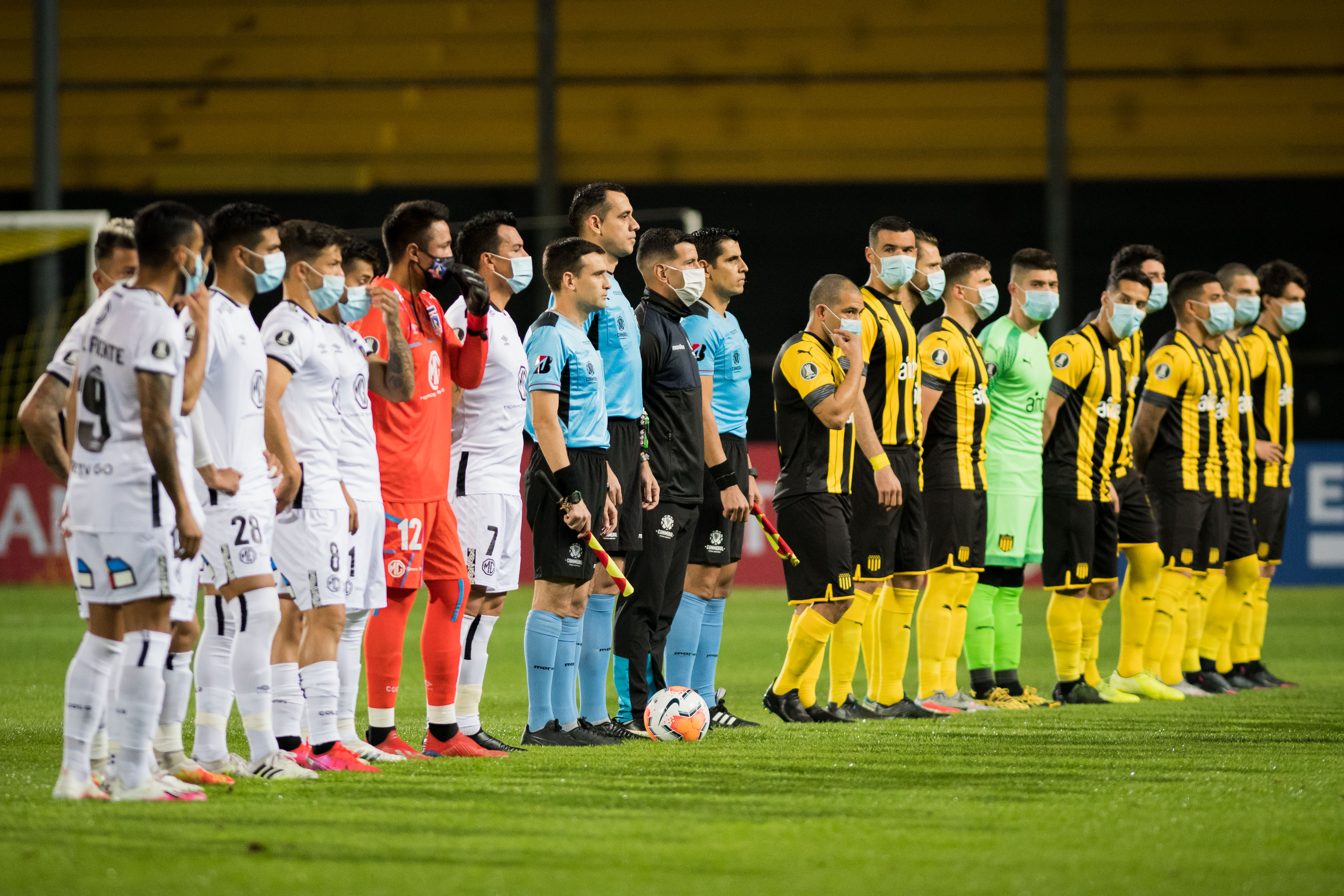La dura visita de Colo Colo a Peñarol en Montevideo por la Copa Libertadores