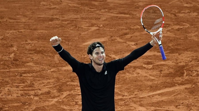 Dominic Thiem debió bregar más de la cuenta para avanzar en Roland Garros