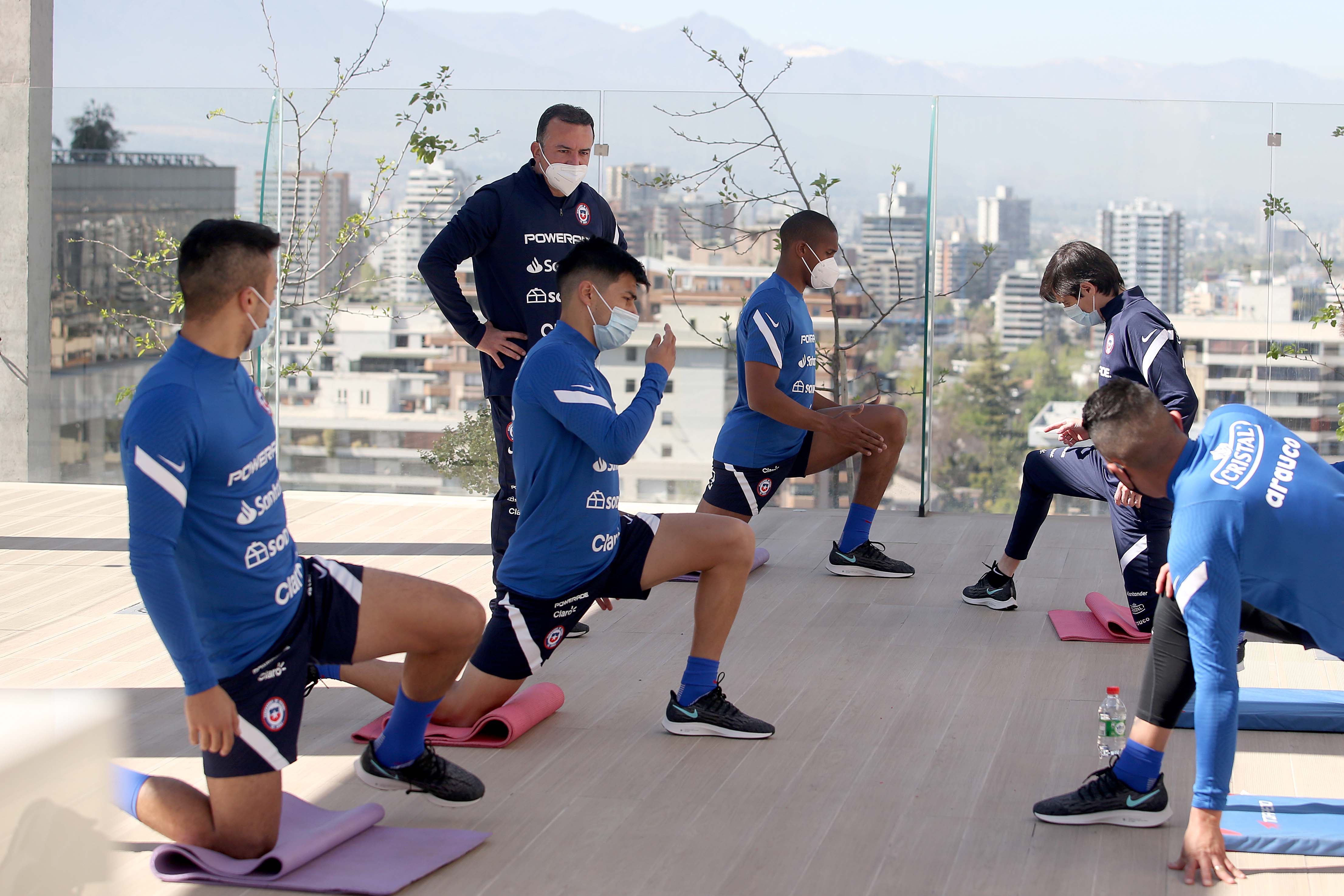 Los trabajos físicos de la Roja en su hotel de concentración de cara a las Clasificatorias