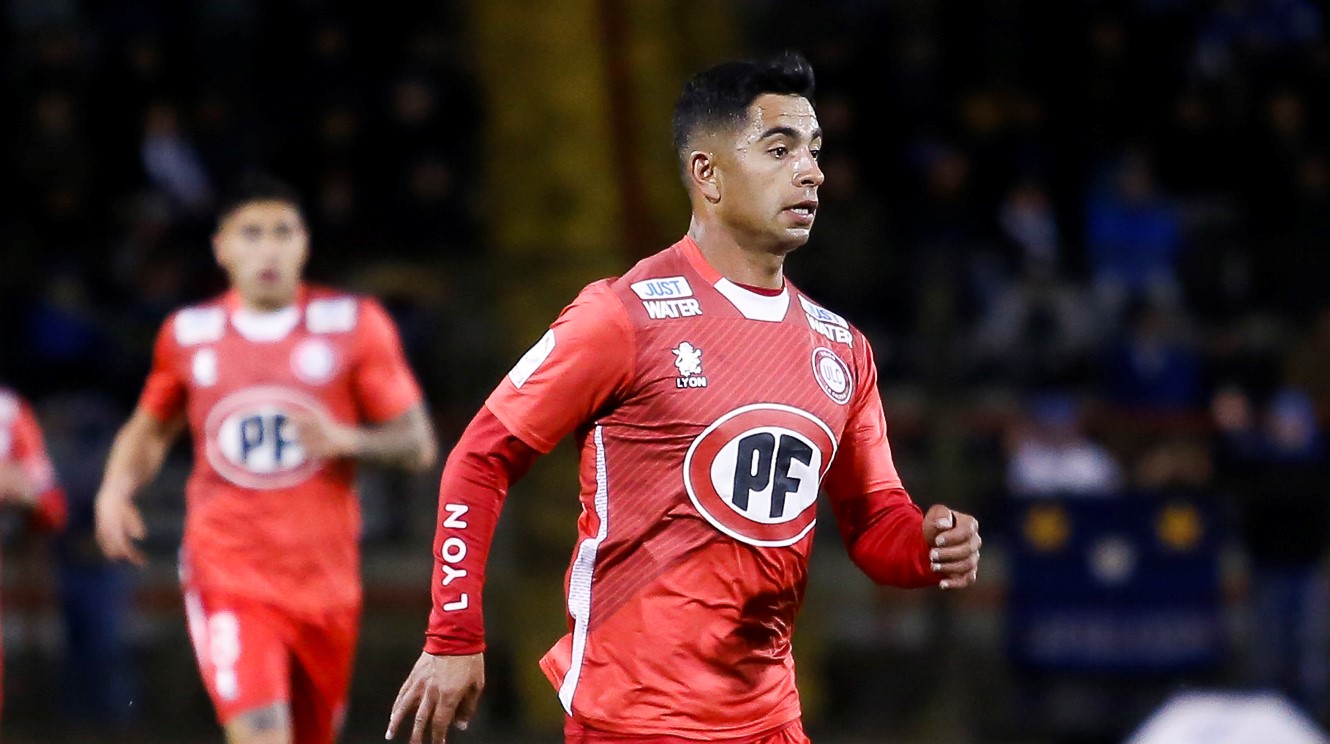 Yonathan Andía fue llamado de emergencia a la selección chilena para duelos por Clasificatorias