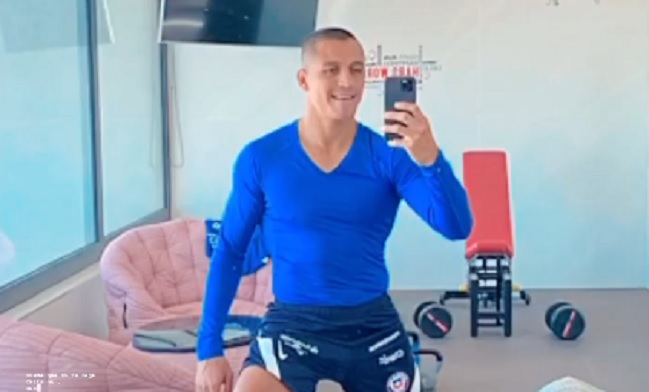 Al ritmo de Maluma: Así prepara Alexis Sánchez el duelo ante Uruguay
