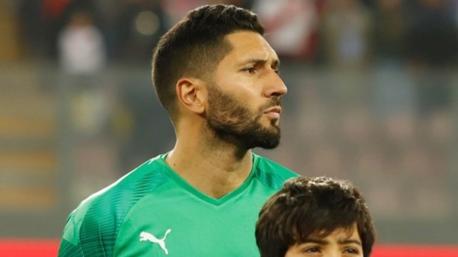 Arquero de Uruguay: Sentimos diferentes los partidos con Chile, se generó una rivalidad linda