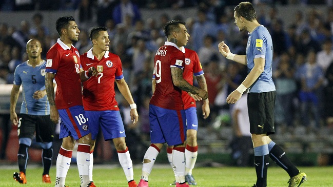 Un terreno difícil: La poco feliz historia de Chile ante Uruguay en Montevideo