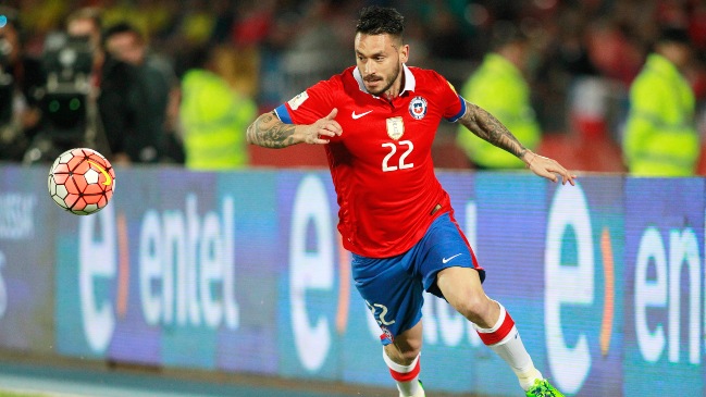 Mauricio Pinilla: Chile debe jugarse sus opciones ante Uruguay, no hay espacio para especular