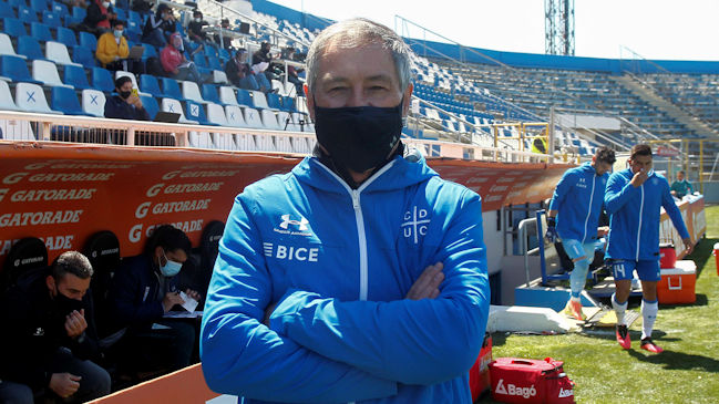 Ariel Holan: Nos armaremos bien para el partido ante Universidad de Concepción