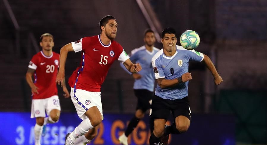 El Uno a Uno de Chile ante Uruguay: Vidal enorme, Alexis cumplidor y Sierralta la sorpresa