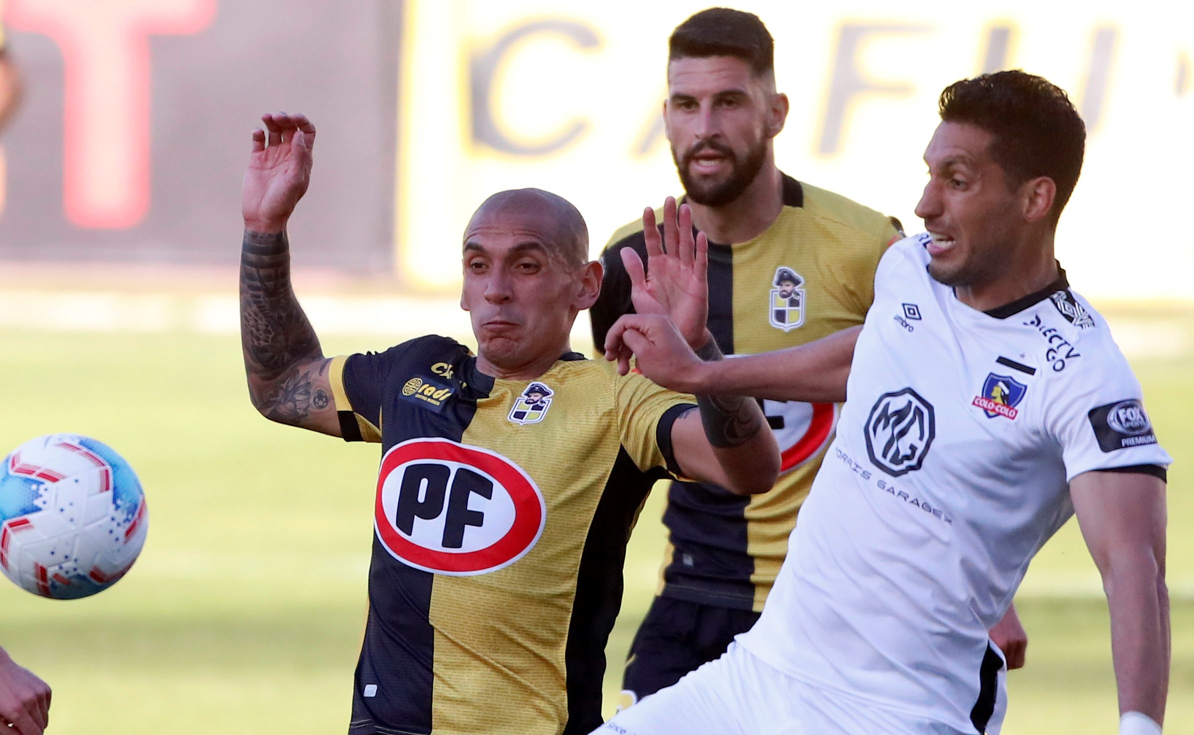 Insaurralde y penal que cobró el VAR: No sé qué interpreta, la pelota pasa y yo estoy de espalda