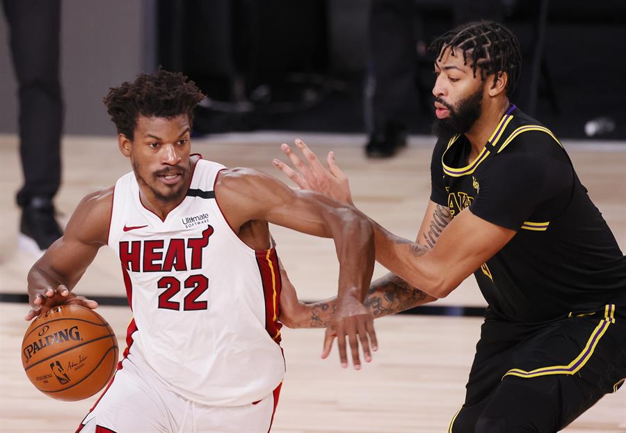 Miami Heat derrotó a Los Angeles Lakers y forzó el sexto partido en las finales de la NBA