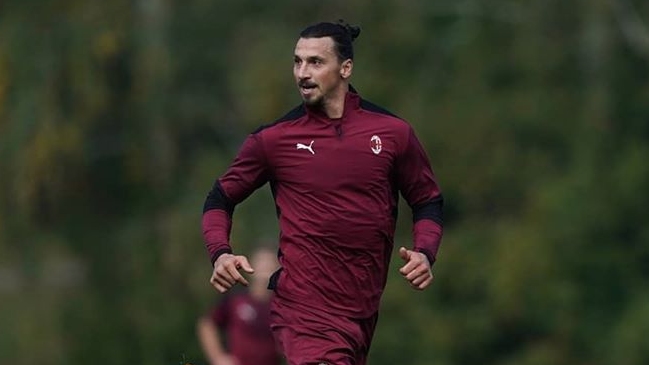 Zlatan Ibrahimovic superó el coronavirus y volvió a las prácticas en AC Milan