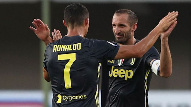 Giorgio Chiellini: Cristiano Ronaldo está sereno y tomando sol