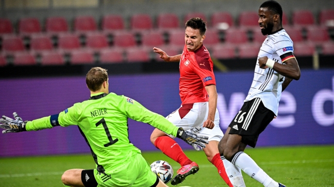 Alemania mostró debilidades defensivas y se conformó con un empate ante Suiza