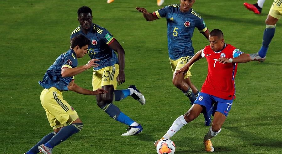 ¡Golazo de la Roja! Alexis Sánchez mostró que está fino y puso en ventaja a Chile ante Colombia