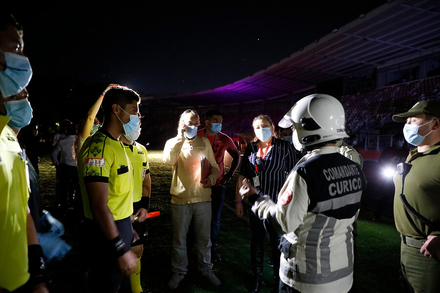 Comandante de Bomberos de Curicó explicó los detalles del incendio y apagón en La Granja