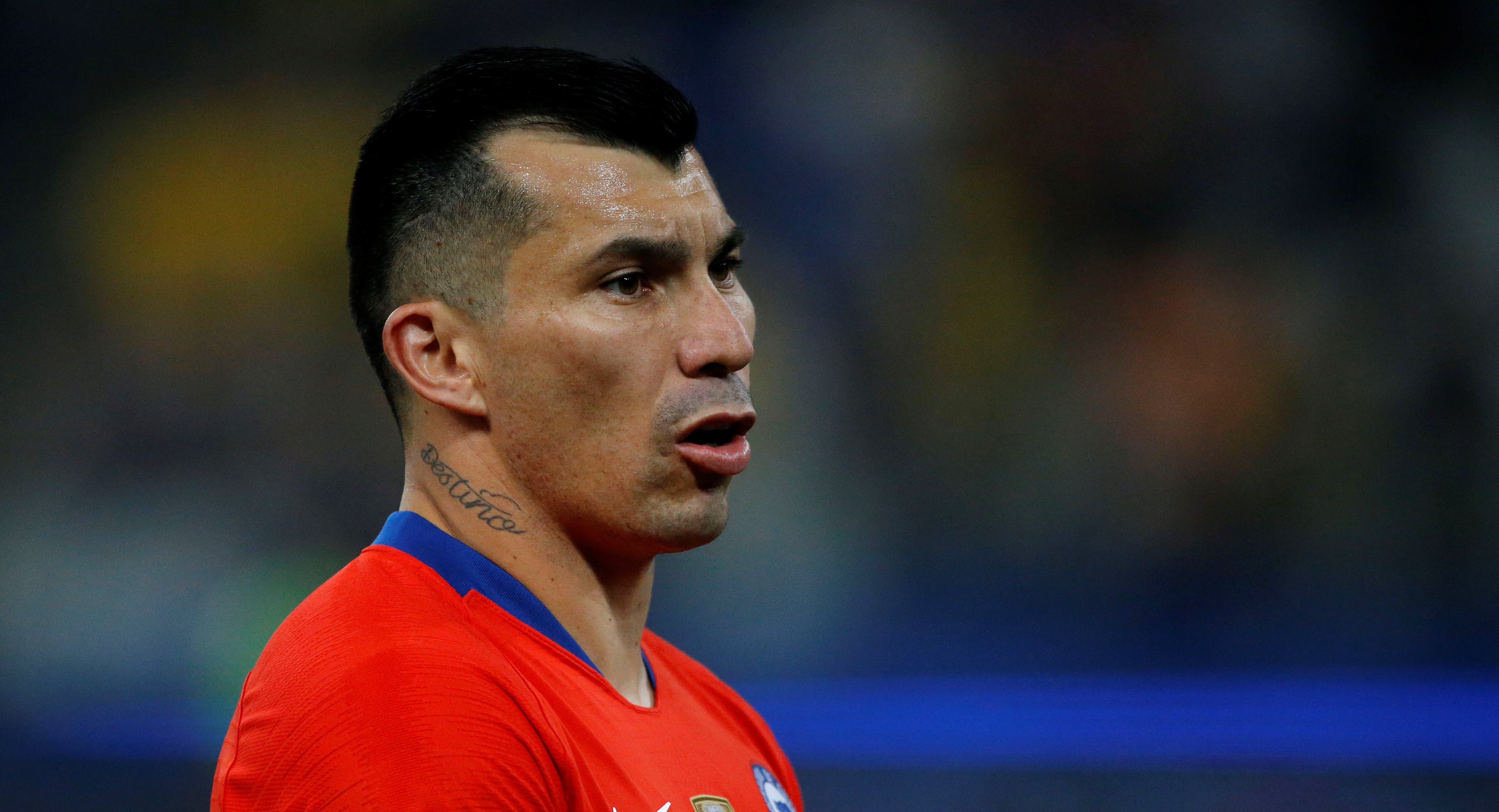 Gary Medel avanza en su recuperación y aumentan sus posibilidades de estar ante Perú y Venezuela