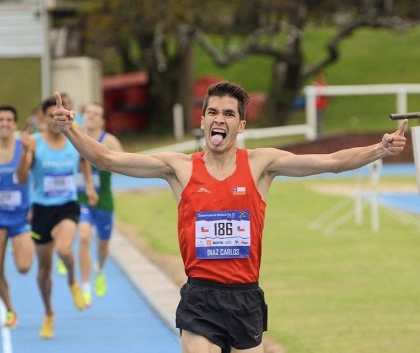 Carlos Díaz logró en Polonia un nuevo récord nacional en media maratón