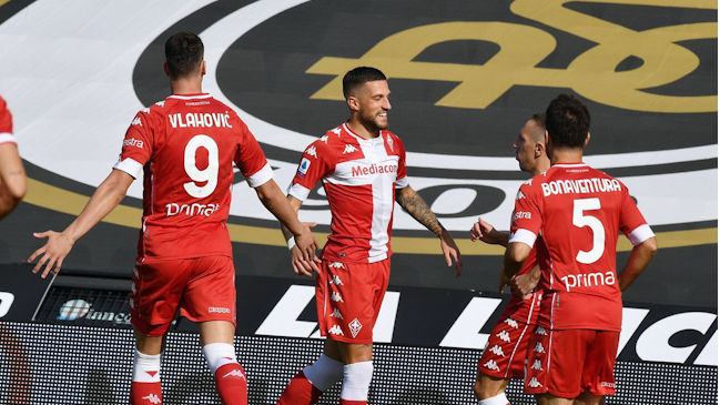 Erick Pulgar volvió a jugar con Fiorentina en empate ante Spezia en la Serie A