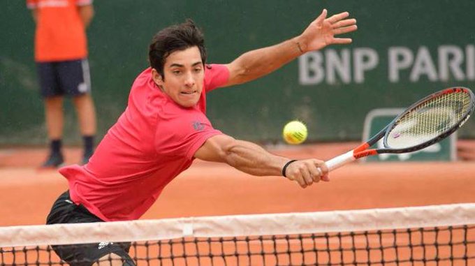 Cristian Garin salió del top 20 del ránking ATP