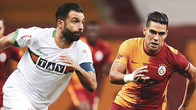 Radamel Falcao anotó en derrota de Galatasaray ante Alanyaspor en la liga turca