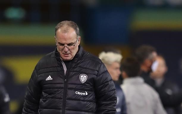 Leeds de Bielsa sufrió su segunda derrota en la Premier tras tropezar en casa ante Wolves
