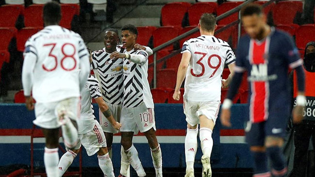 Manchester United amargó en su casa a PSG con una exigida victoria en la Champions