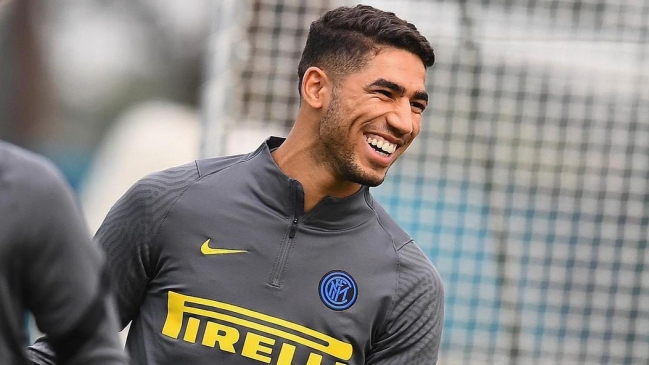 Jugador de Inter Achraf Hakimi dio positivo por coronavirus a horas del debut en Champions