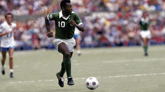 Contra su amado Santos: El último gol en la carrera del cumpleañero Pelé