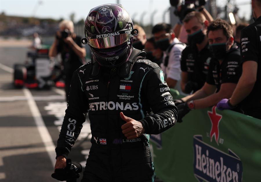 Lewis Hamilton sumó su novena pole position de la temporada en Portugal