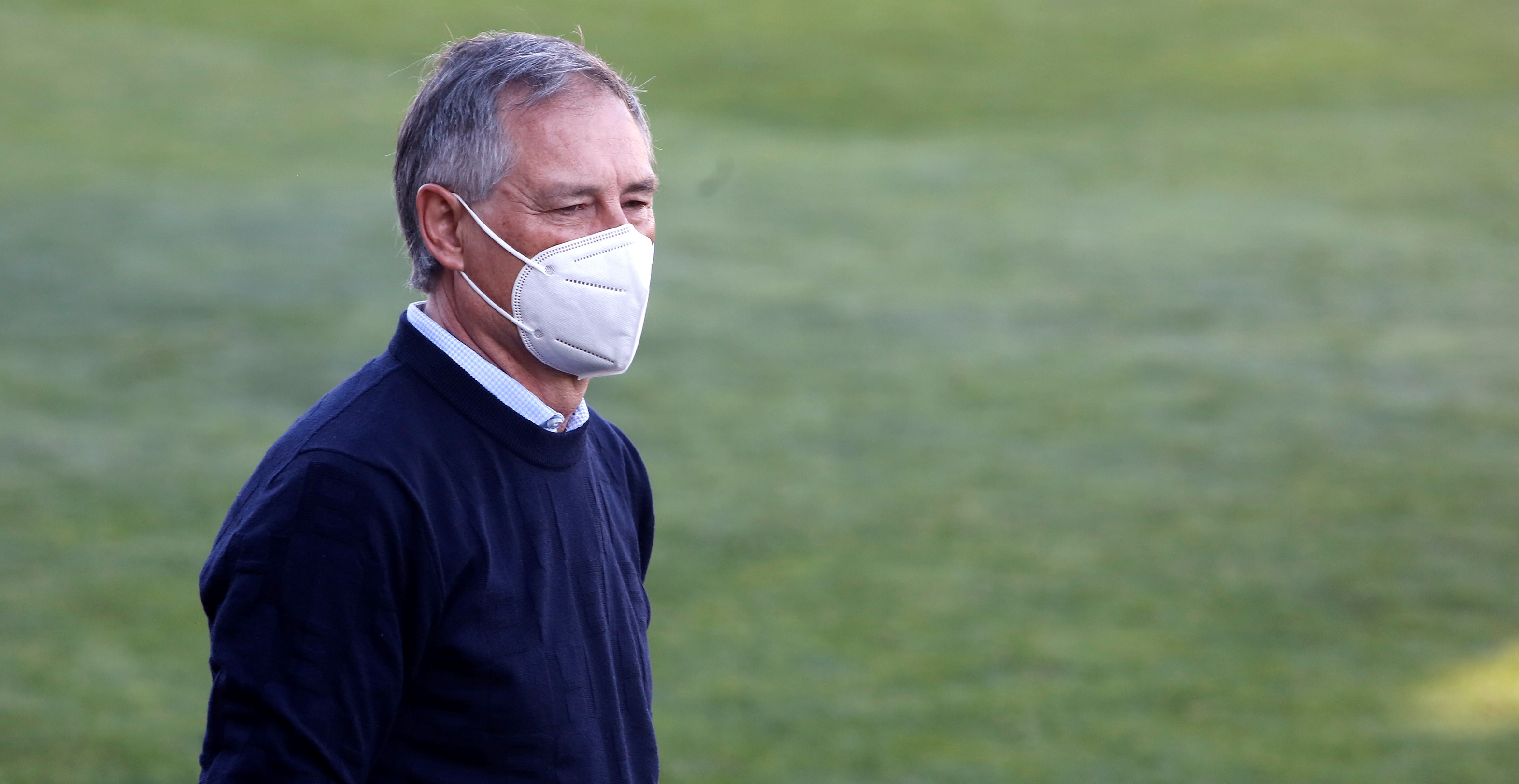 Ariel Holan rechazó oferta de Palmeiras por su compromiso con Universidad Católica