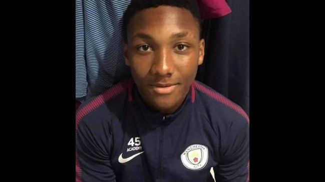 Manchester City rindió tributo al futbolista Jeremy Wisten que falleció a los 17 años