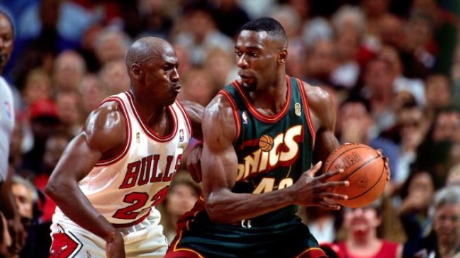 Legendario ex jugador de la NBA abrirá su tienda de venta de marihuana