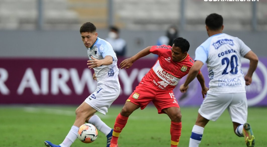 Liverpool de Uruguay cosechó un empate con Sport Huancayo en Lima