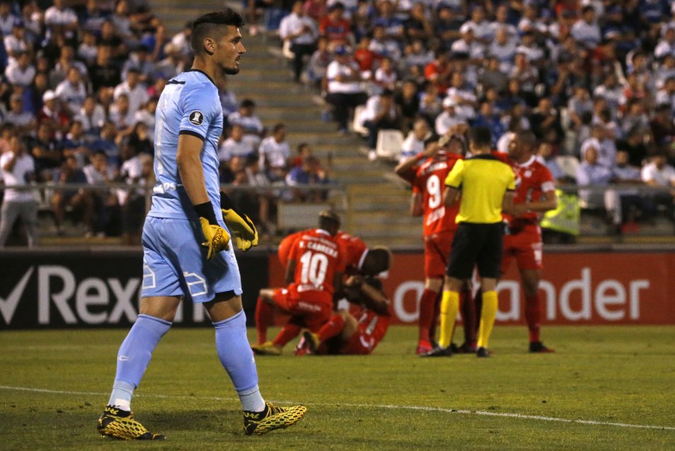 La formación estelar con la que U. Católica visitará a Sol de América en la Sudamericana